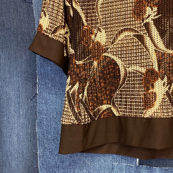 Vintage 90’s Top. Looks like 70’s Inspired!!!! - Picture 7 of 7